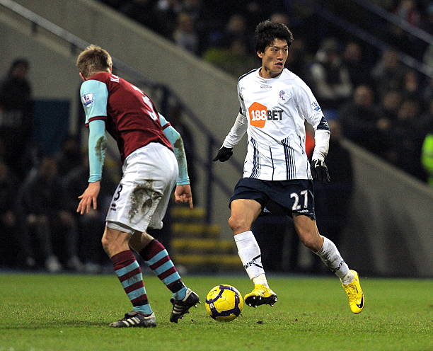 他在国内外 他在国内外