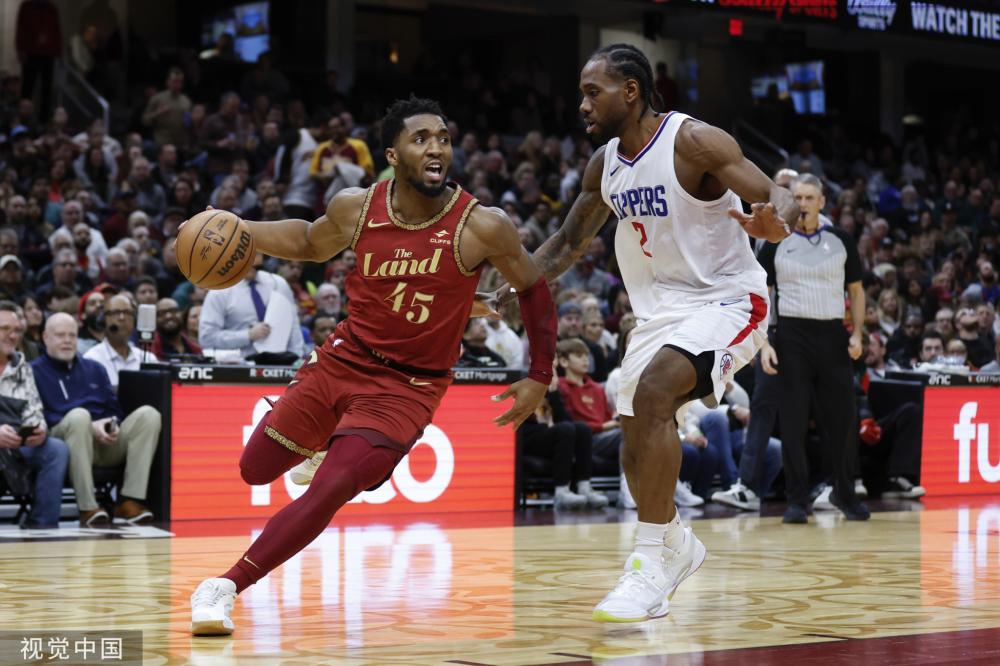 多球迷的目 多球迷的目