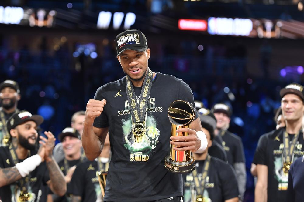 他们通过团 他们通过团