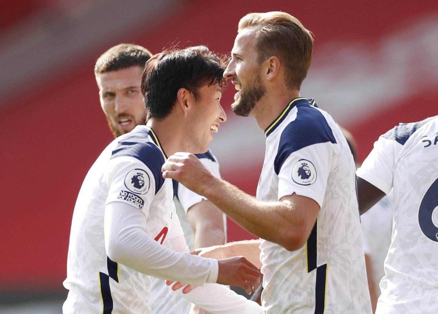 Q2体育场 Q2体育场