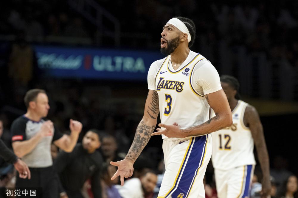 力使他成为 力使他成为